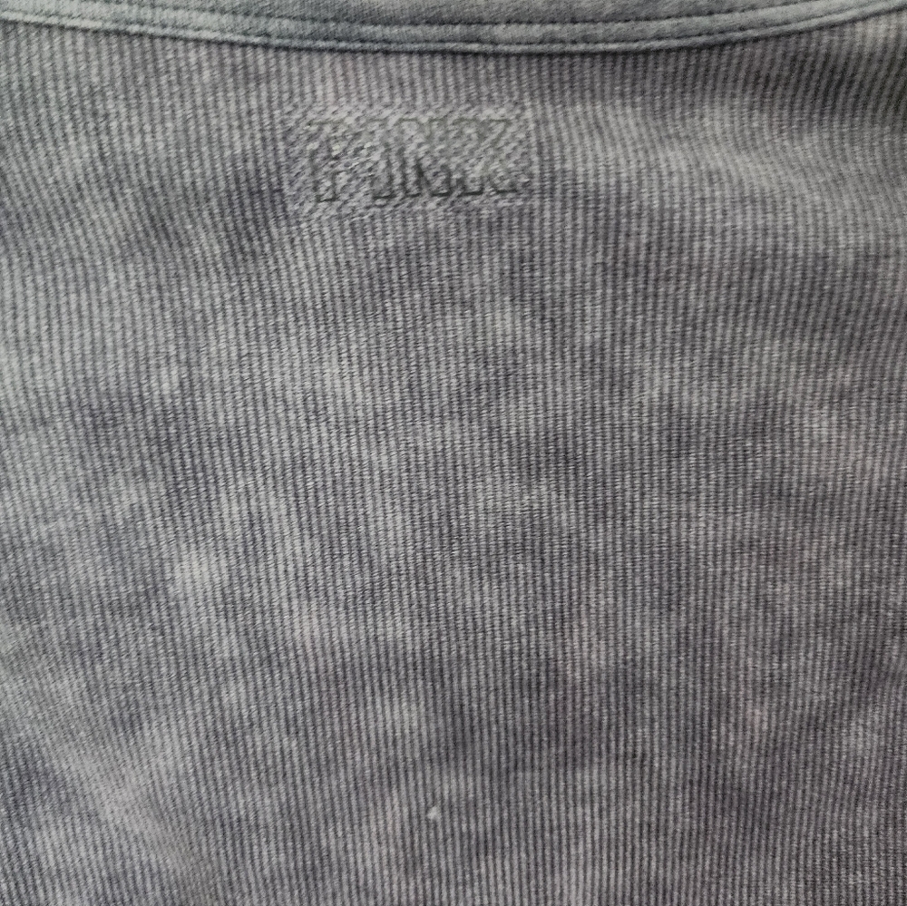 VS PINK Active Grey Ribbed Legging Outfit - Picture 5 of 6